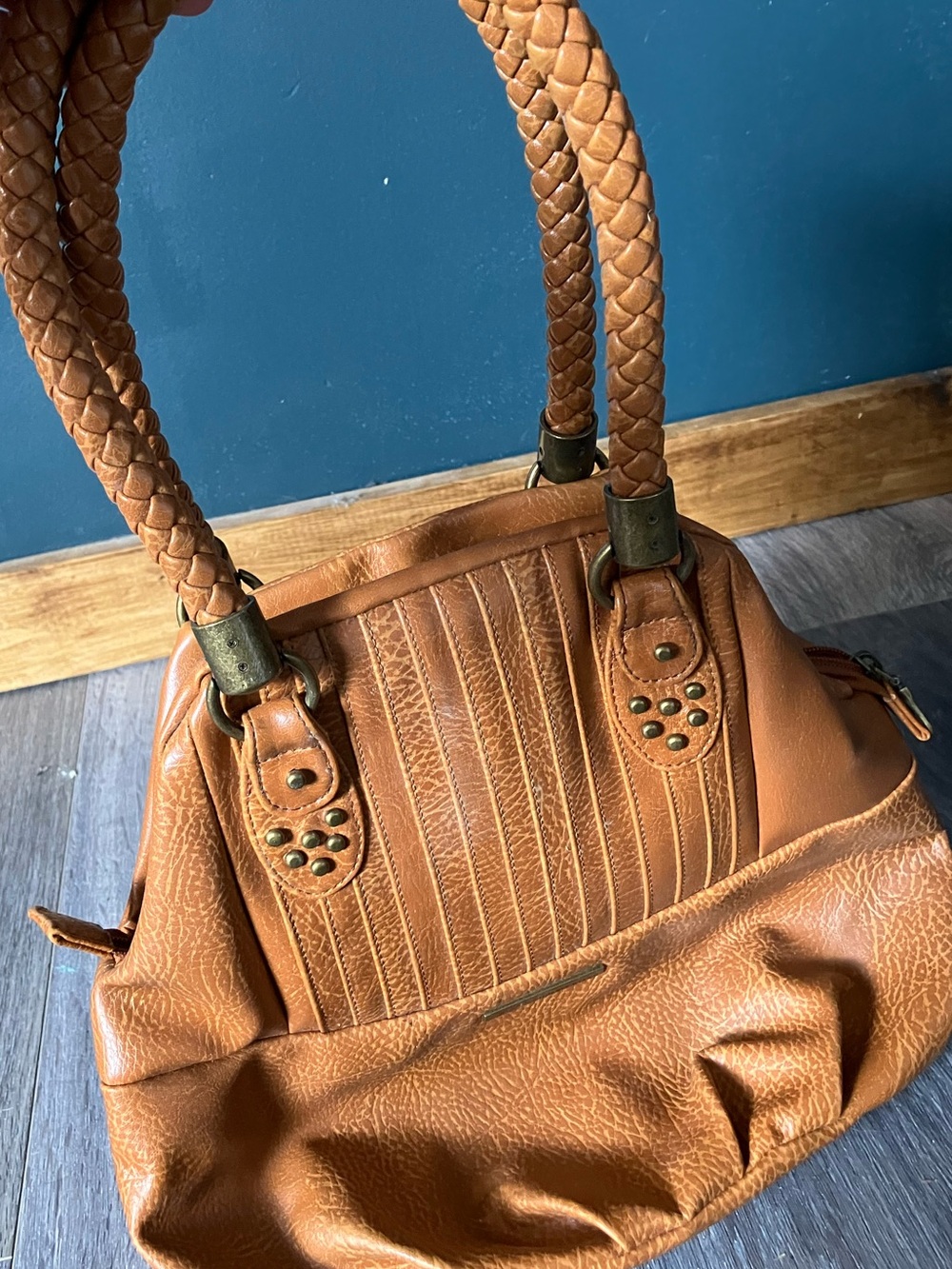 Matt by Matt & Nat, light brown vegan leather purse with braided straps - Picture 3 of 5